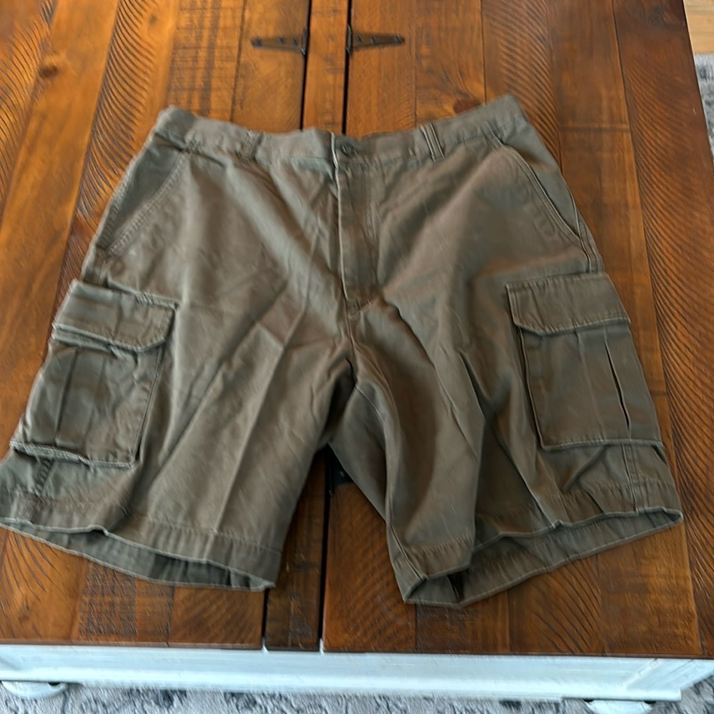Dockers men’s. Waist 38. Flat Front Relaxed Fit army green.